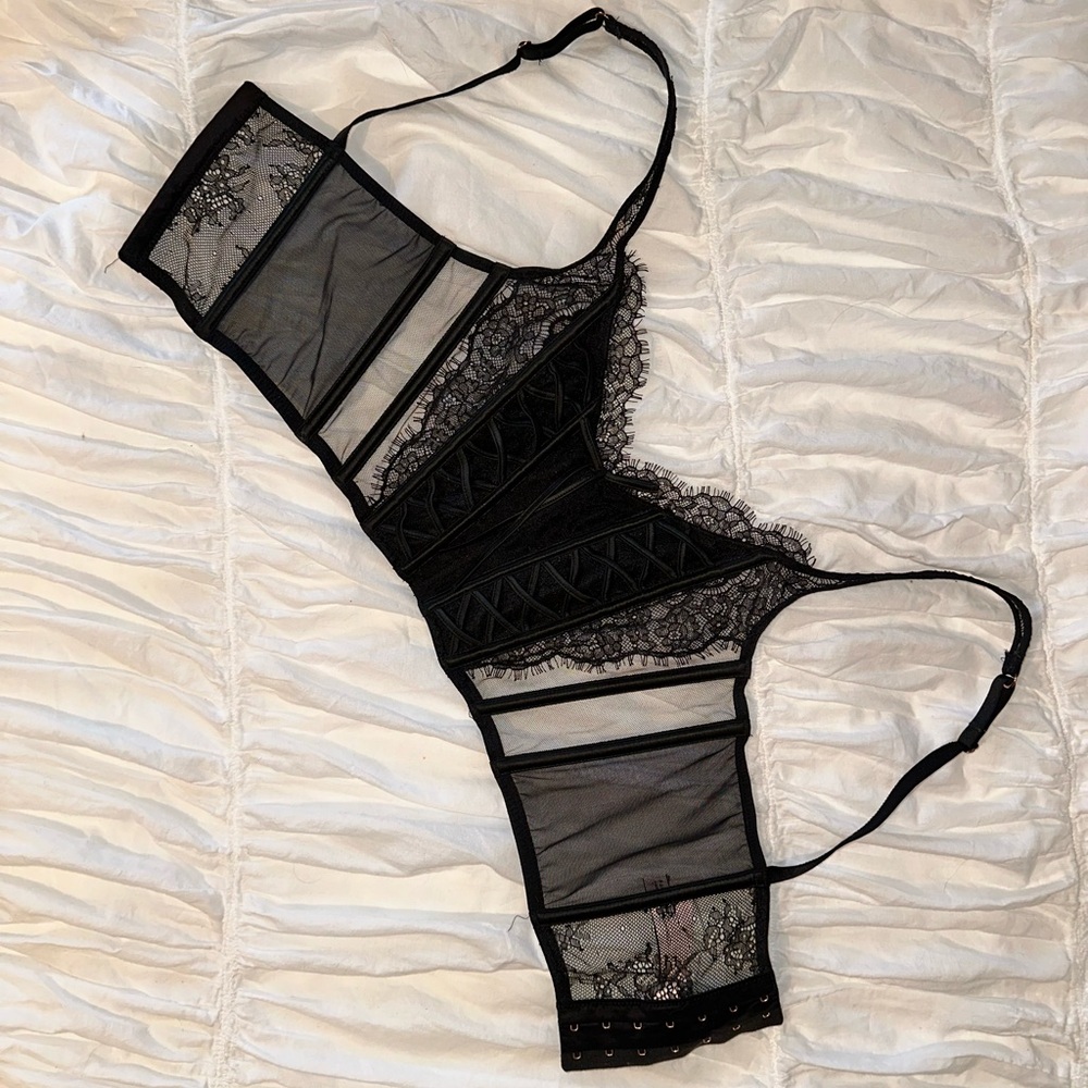 VS Dream Angels Lace-up Corset